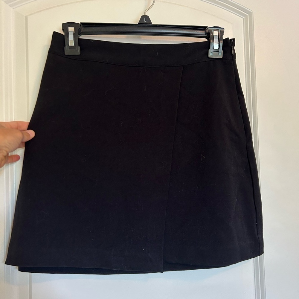 Classic Black Women's Skirt with zipper